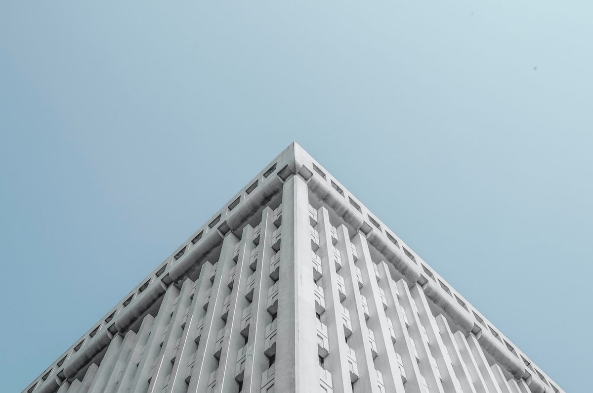 热刺和纽卡有意引进佛罗伦萨中场法乔利，已初步试探性接触