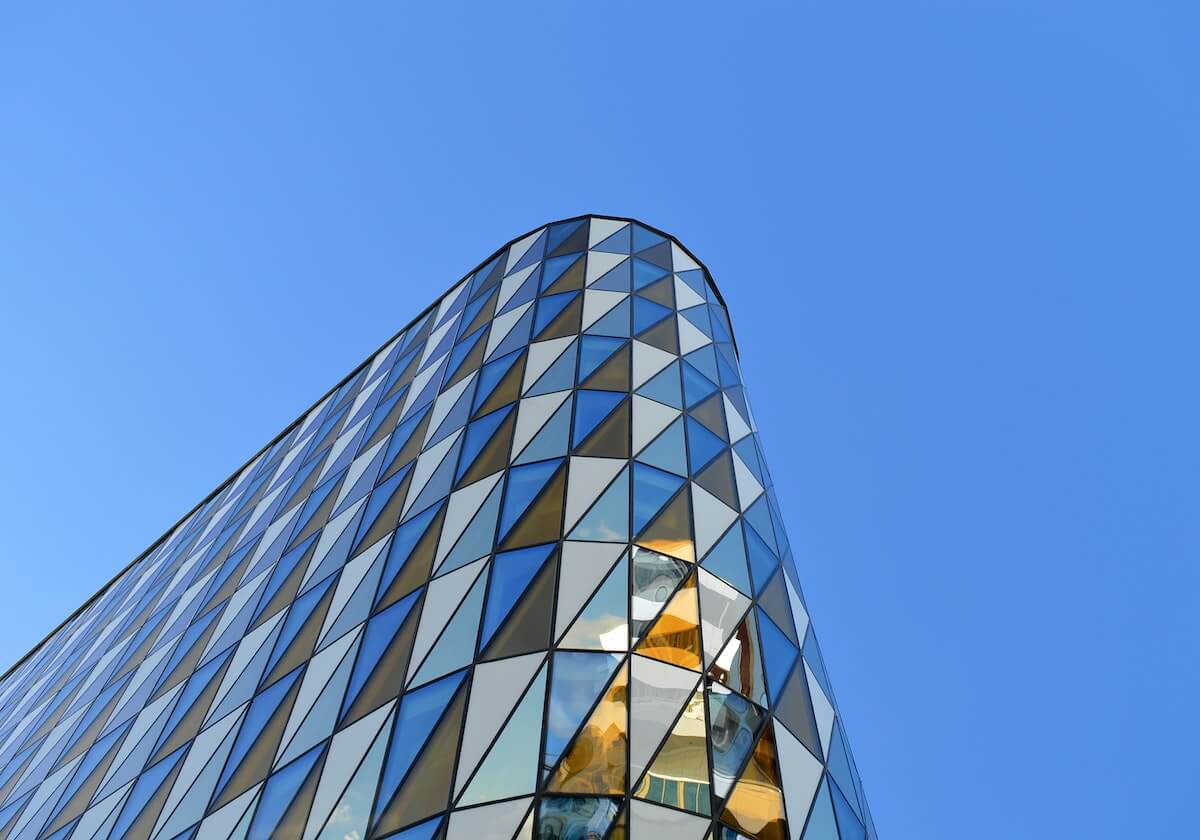 欧冠格局重塑！16强名单出炉，蓝黑军逆转助意甲，英超西甲多队晋级